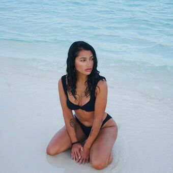 Vanessa White Nude Leaks OnlyFans Photo 17