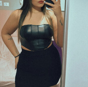 Victoria Lopes Nude Leaks OnlyFans Photo 2