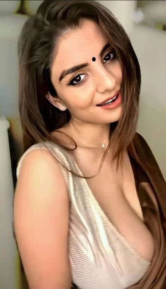 Anveshi Jain Nude Leaks OnlyFans Photo 38