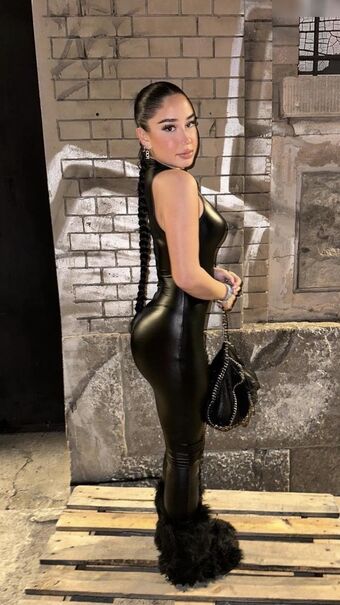 Ayguldtb Nude Leaks OnlyFans Photo 1