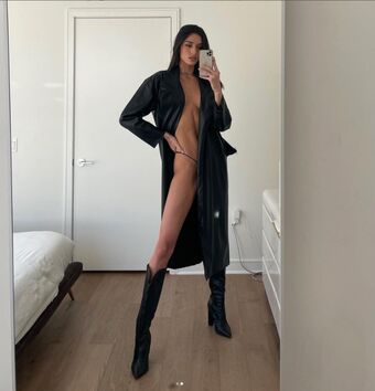 Dani Carbon Nude Leaks OnlyFans Photo 14