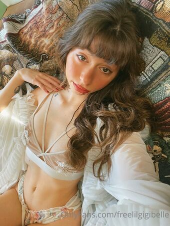 freelilgigibelle Nude Leaks OnlyFans Photo 10