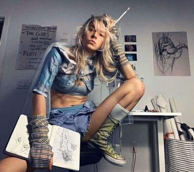 Hunter Schafer Nude Leaks OnlyFans Photo 113