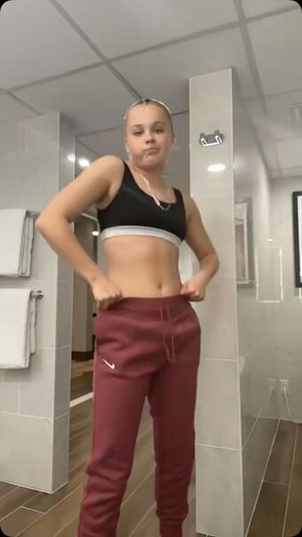 Jojo Siwa Nude Leaks OnlyFans Photo 19