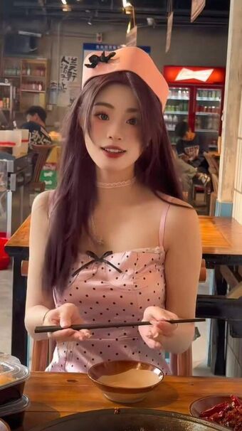 Lin Chuan Nude Leaks OnlyFans Photo 1