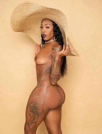 Nikita Knight Nude Leaks OnlyFans Photo 2