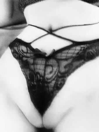 rzz.666 Nude Leaks OnlyFans Photo 8