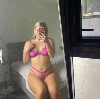 sarah_grace52 / sarahgrace_266 Nude Leaks OnlyFans  – Leaked Models