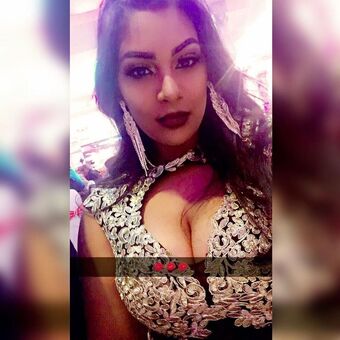 Silena G / gasilenaaa / selena.gomez Nude Leaks OnlyFans  – Leaked Models