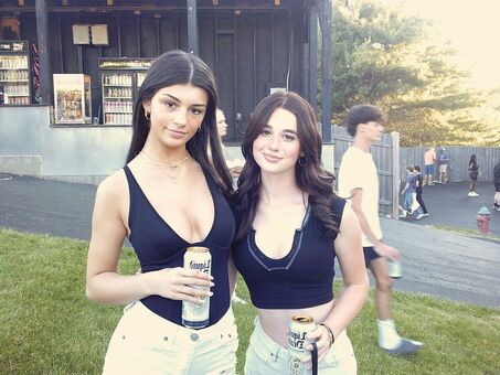 Stratton Zenick / Strattonn222 / livelaughcryanddie / melissastratton / stratton3148 Nude Leaks OnlyFans  – Leaked Models