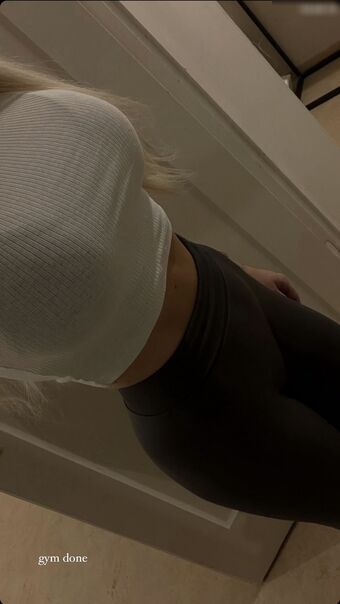 Svenjasvetlana Nude Leaks OnlyFans  – Leaked Models