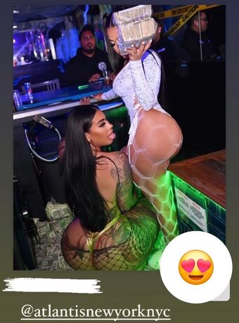 TattedUpHolly / tatted.up.holly Nude Leaks OnlyFans  – Leaked Models