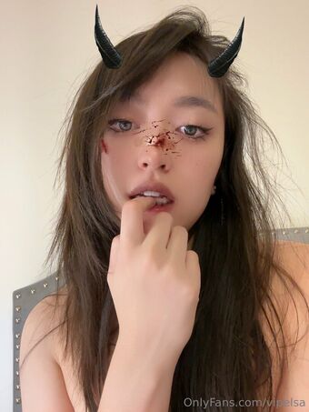 vipelsa Nude Leaks OnlyFans Photo 17