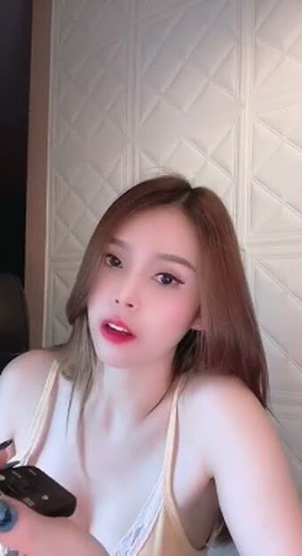 VJ Apple Nude Leaks OnlyFans Photo 2