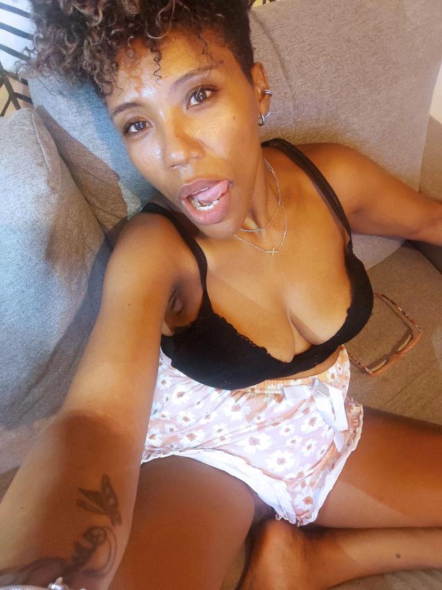 TelevisionStrict2729 / RossyChocolat87 – Nude Onlyfans