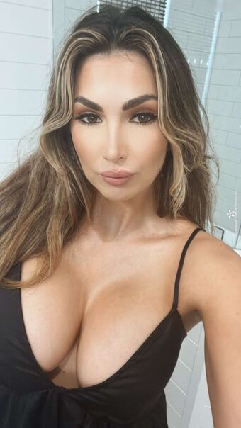 Billie Kay Nude Leaks OnlyFans Photo 30