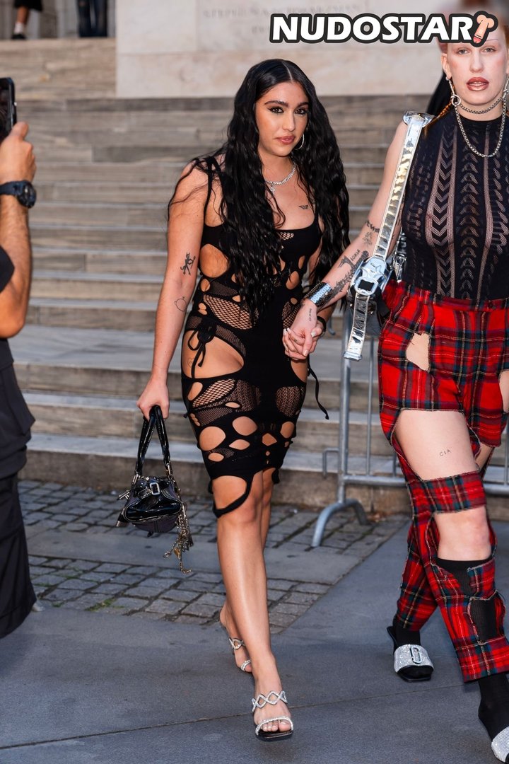 Lourdes-Maria-Ciccone-Leon Leaked Photo 19